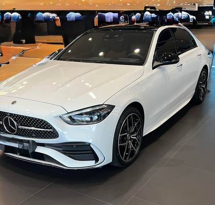 MERCEDES-BENZ C 300 2.0 EQ BOOST HÍBRIDO AMG LINE 9G-TRONIC